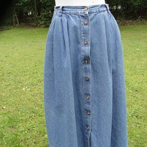 Gloria Vanderbuilt Button Front Denim Skirt